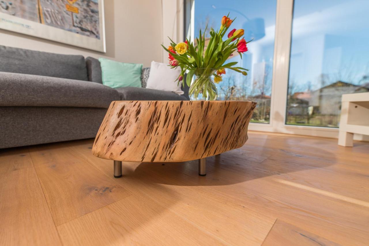 Helle Wohnung Mit Bergblick & Eigener Terrasse バート・テルツ エクステリア 写真