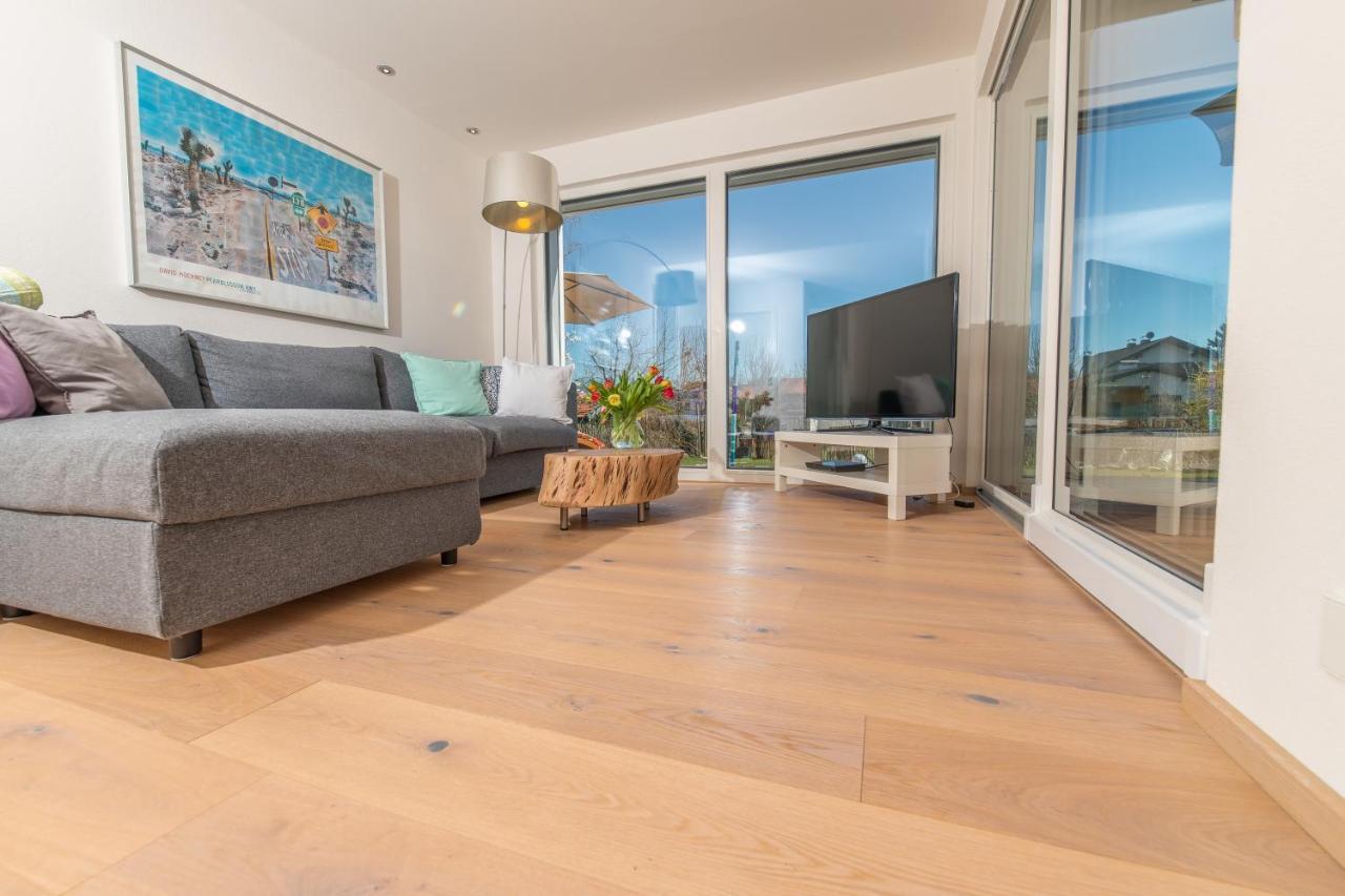 Helle Wohnung Mit Bergblick & Eigener Terrasse バート・テルツ エクステリア 写真