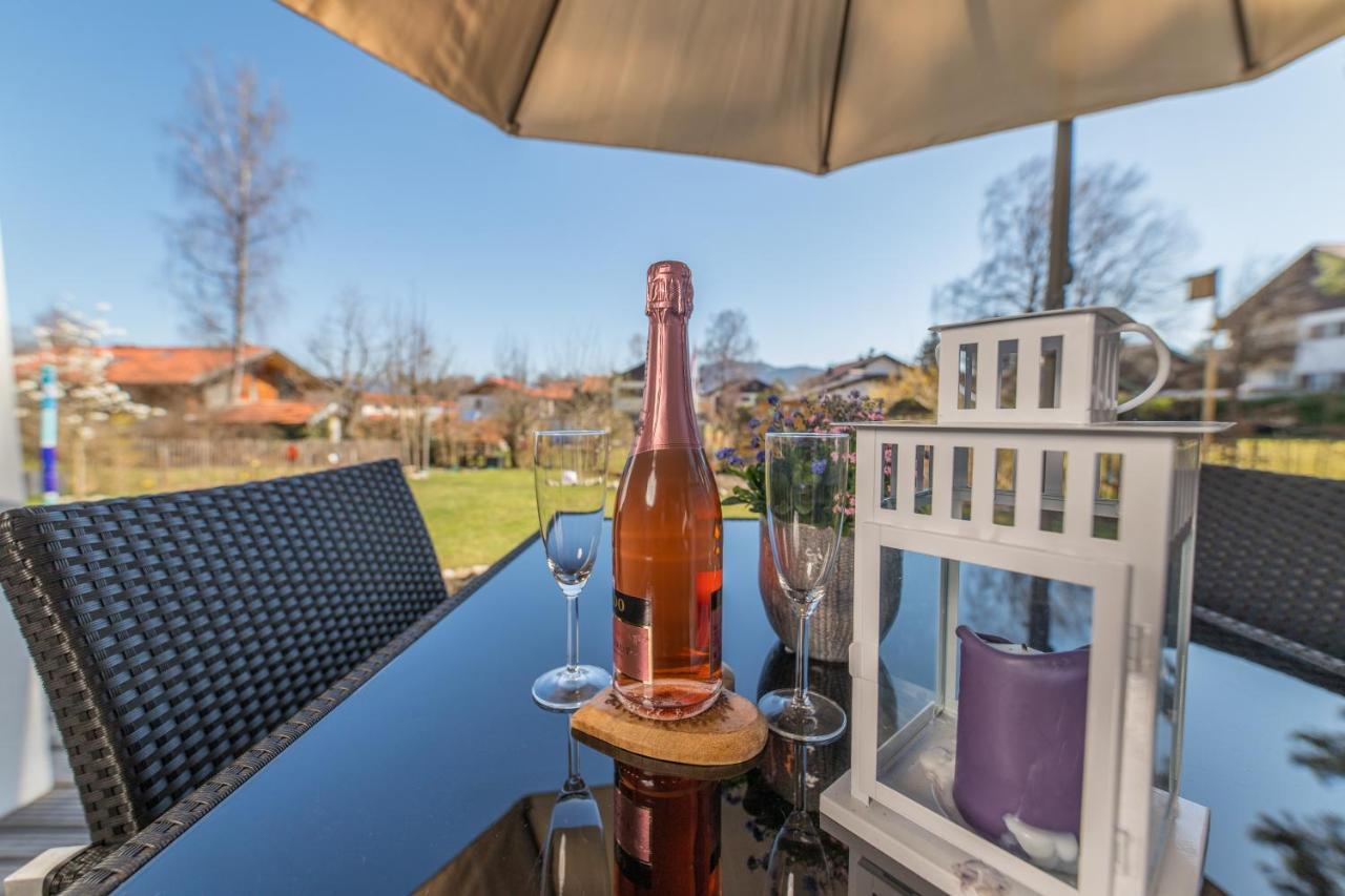 Helle Wohnung Mit Bergblick & Eigener Terrasse バート・テルツ エクステリア 写真