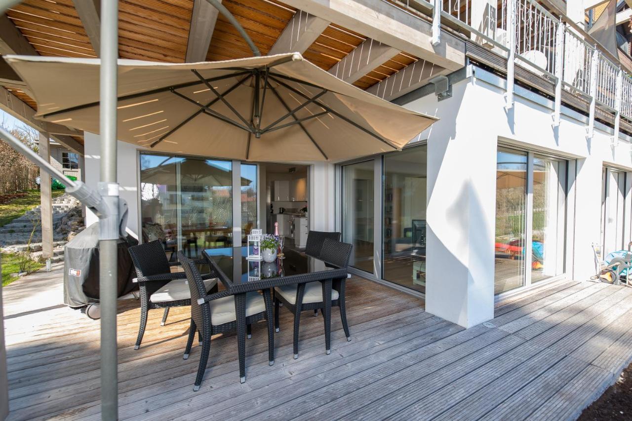 Helle Wohnung Mit Bergblick & Eigener Terrasse バート・テルツ エクステリア 写真